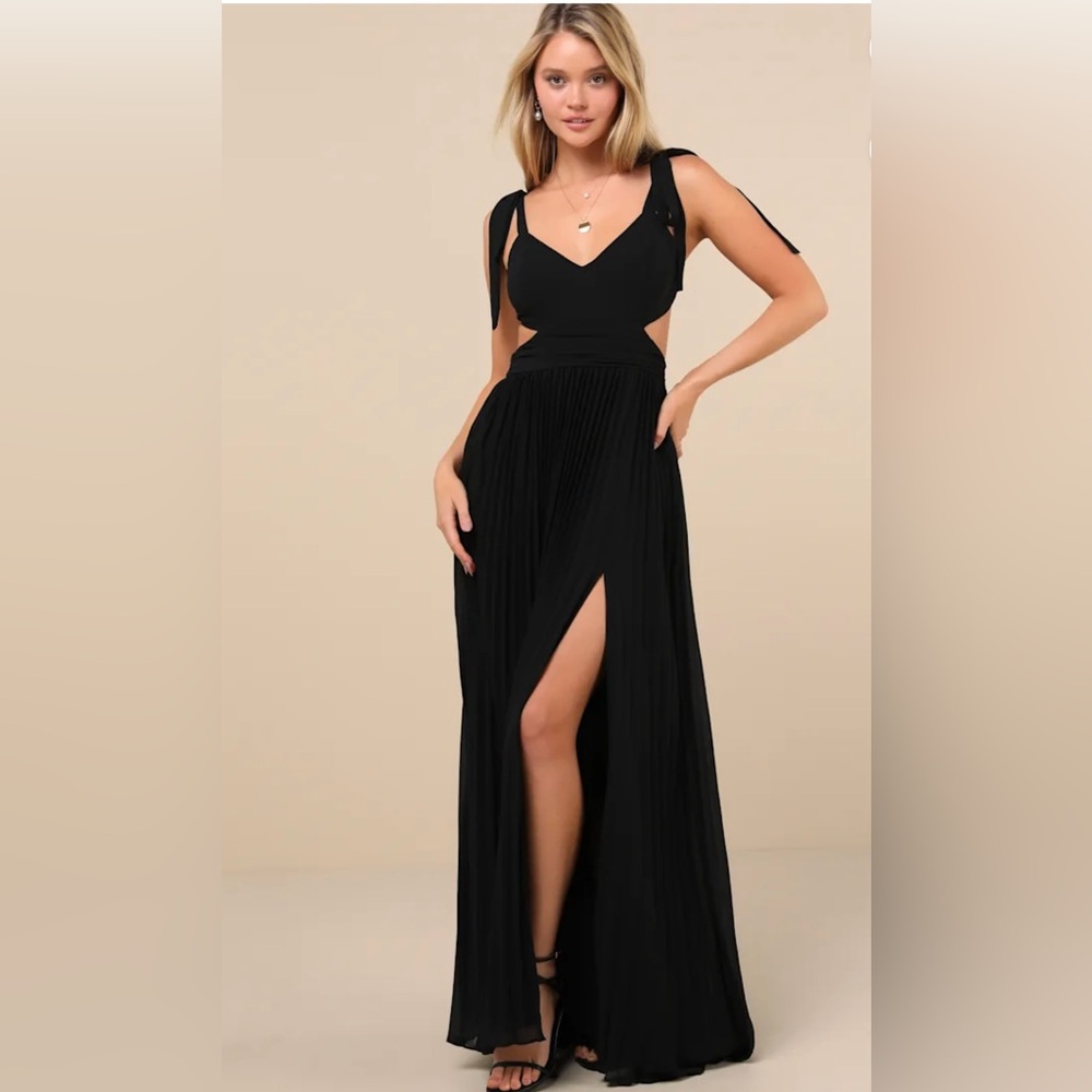 Lulu's Black Maxi Dress with Slit